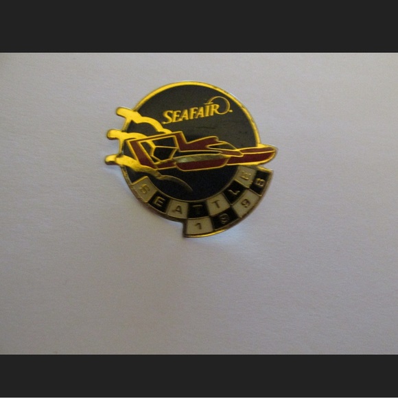 Seattle Seafair 1996 Collectible Racing Pin - Picture 1 of 2